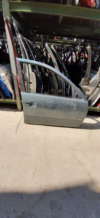 Usa / Portiera Gri,fata,dreapta Ford MONDEO Mk 3 2000 - 2007