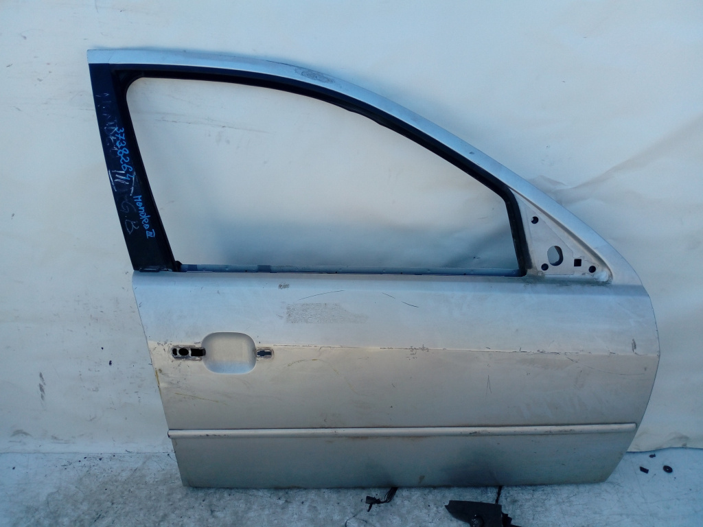 Usa / Portiera Gri,fata,dreapta Ford MONDEO Mk 3 2000 - 2007