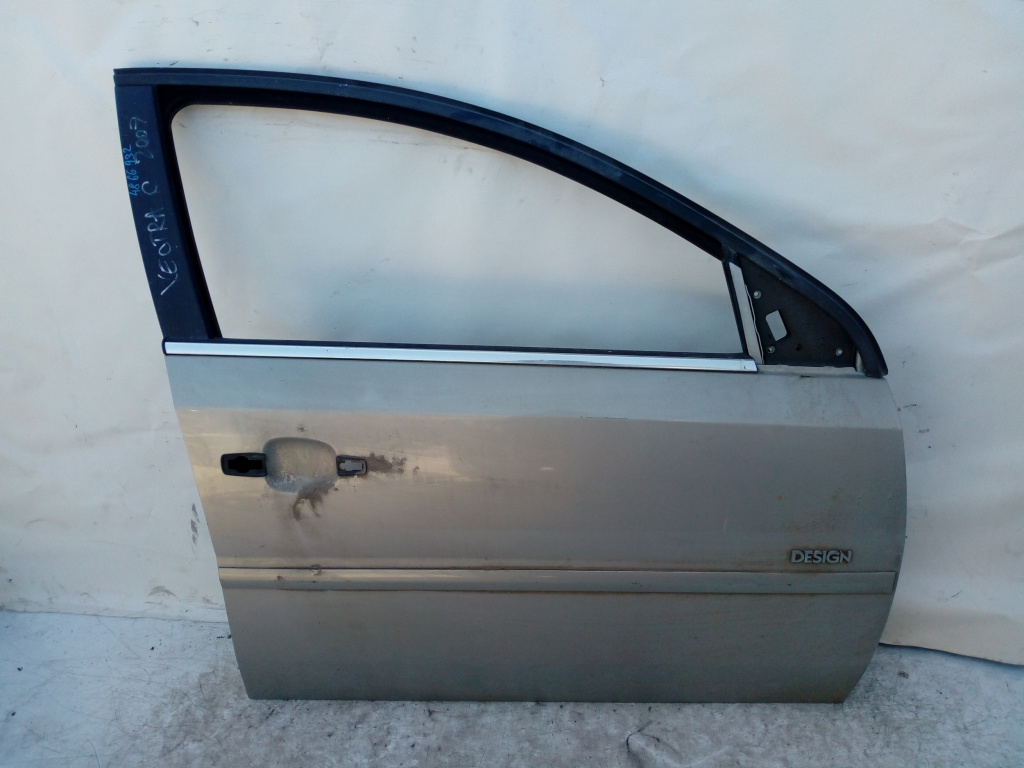 Usa / Portiera Gri,fata,dreapta Opel VECTRA C 2002 - 2008