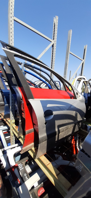 Usa / Portiera Gri,fata,dreapta Peugeot 206 1998 - 2013
