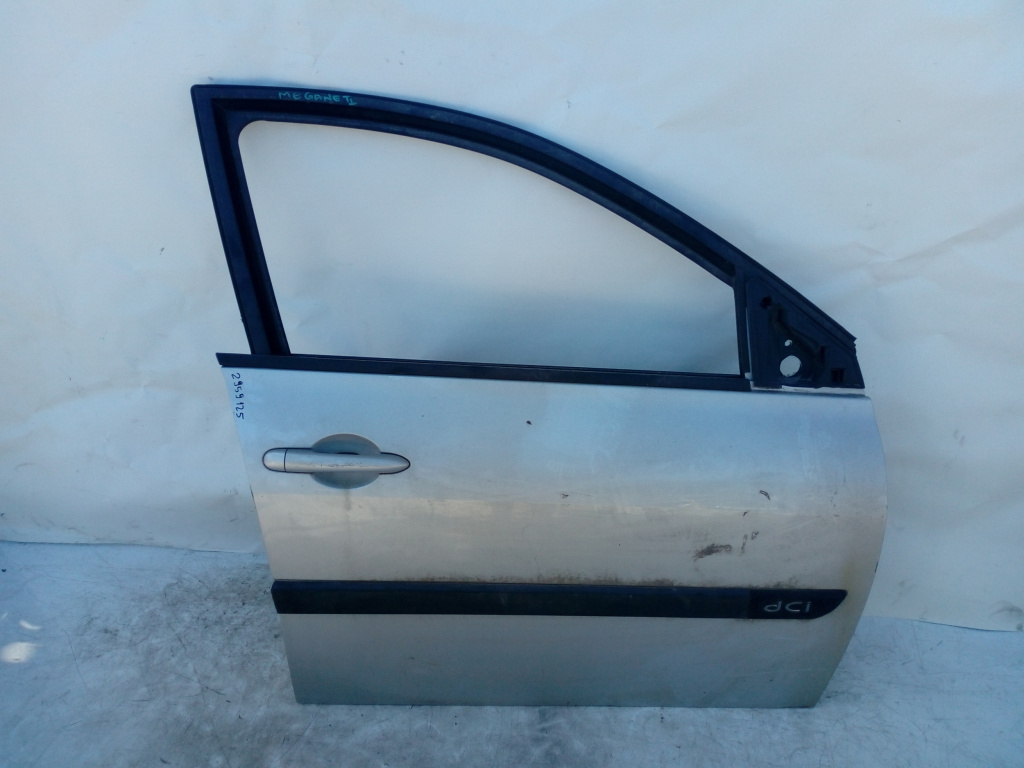 Usa / Portiera Gri,fata,dreapta Renault MEGANE 2 2002 - 2010