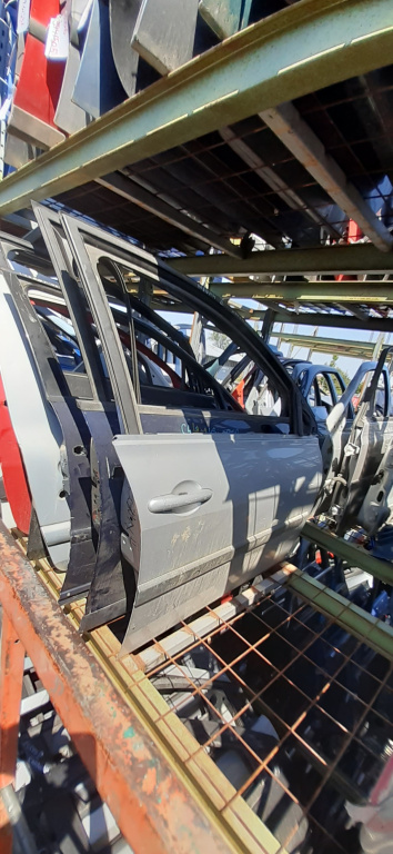 Usa / Portiera Gri,fata,dreapta Renault MEGANE 2 2002 - 2010