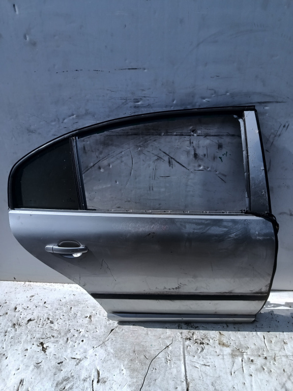 Usa / Portiera Gri,spate,dreapta Skoda SUPERB 1 (3U) 2001 - 2008