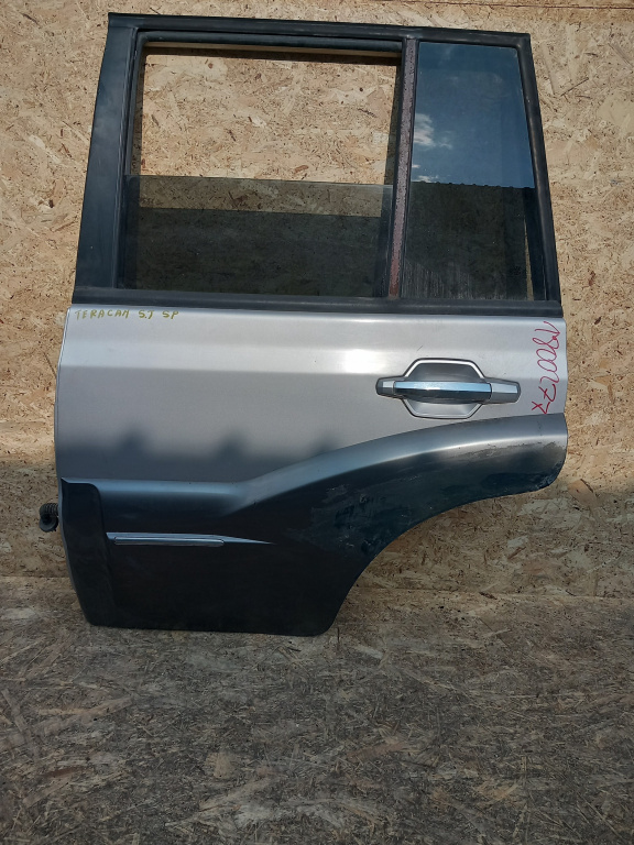 Usa / Portiera Gri,spate,stanga Hyundai TERRACAN (HP) 2001 - 2007