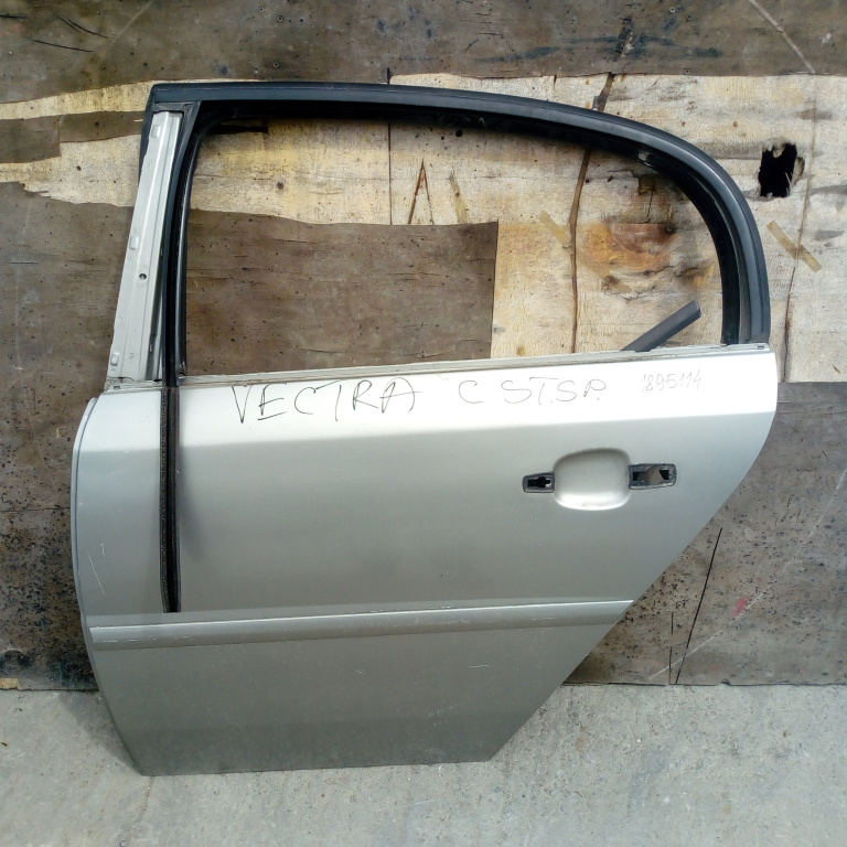 Usa / Portiera Gri,spate,stanga Opel VECTRA C 2002 - 2008