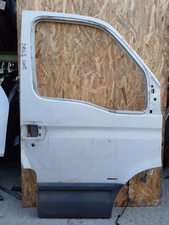 Usa / Portiera Iveco Daily 4 2006-2012 Alb Fata Dreapta