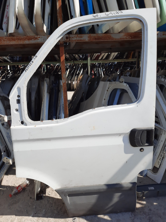Usa / Portiera Iveco Daily 4 2006-2012 Alb Fata Stanga