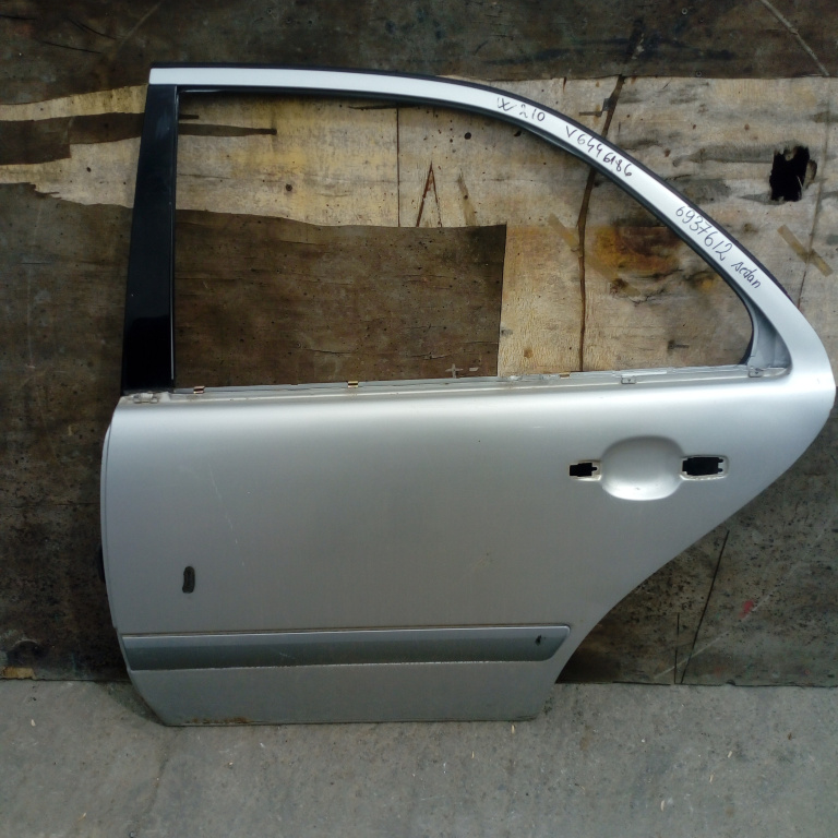 Usa / Portiera Mercedes-Benz E-Class (W210) 1995-2003 Gri Spate Stanga Sedan / Berlina