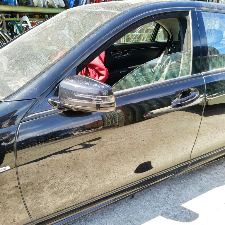 Usa / Portiera Mercedes-Benz S-Class (W221) 2005-2013 S 400 Hybrid (221.095, 221.195) M 272.974 Hybrid Negru Fata Stanga Sedan / Berlina A2217200105