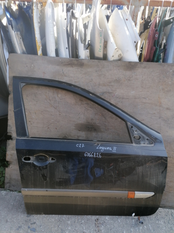 Usa / Portiera Negru,fata,dreapta Renault LAGUNA 2 2001 - 2007