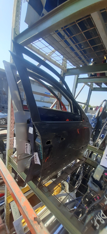 Usa / Portiera Negru,fata,dreapta Renault LAGUNA 2 2001 - 2007
