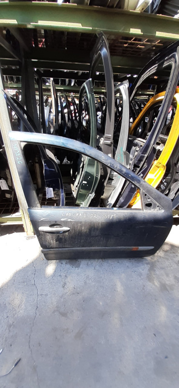 Usa / Portiera Negru,fata,dreapta Renault LAGUNA 2 2001 - 2007