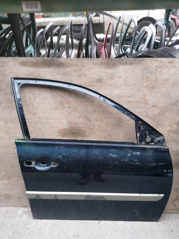 Usa / Portiera Negru,fata,dreapta Renault MEGANE 2 2002 - 2010