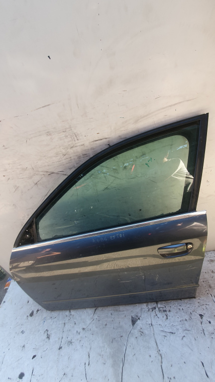 Usa / Portiera Negru,fata,stanga Audi A4 B6 (8E) 2000 - 2004