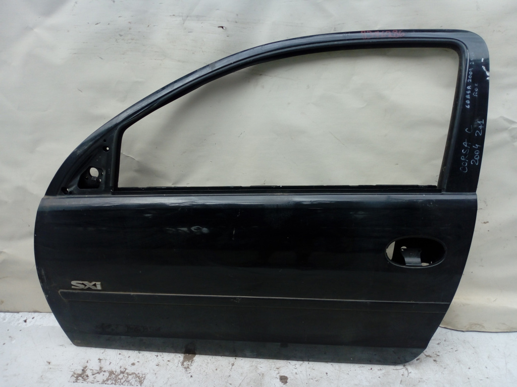 Usa / Portiera Negru,fata,stanga,coupe / 2 Portiere Opel CORSA C 2000 - 2006