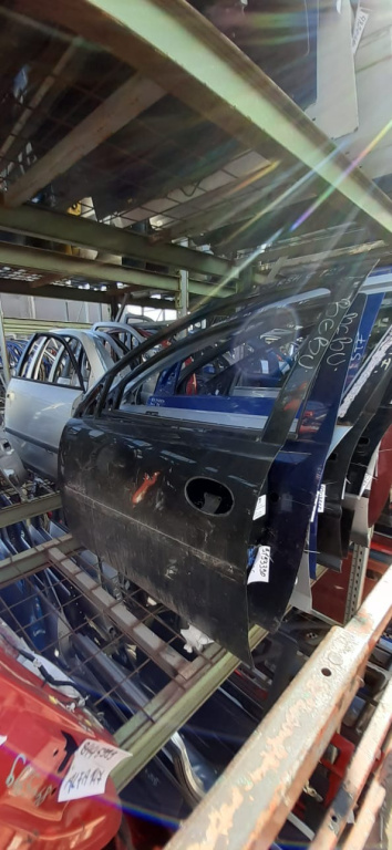 Usa / Portiera Negru,fata,stanga Opel CORSA C 2000 - 2006