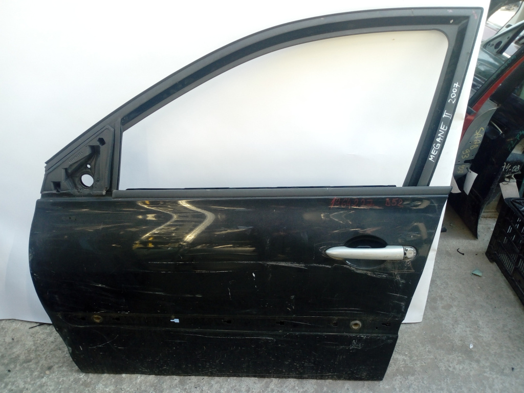 Usa / Portiera Negru,fata,stanga Renault MEGANE 2 2002 - 2010