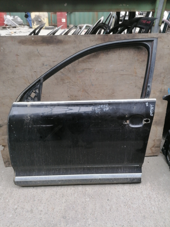 Usa / Portiera Negru,fata,stanga VW TOUAREG (7L) 2002 - 2010