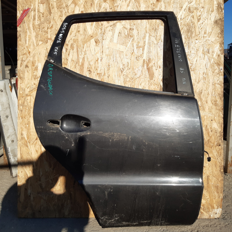 Usa / Portiera Negru,spate,dreapta Mercedes-Benz A-CLASS (W168) 1997 - 2004