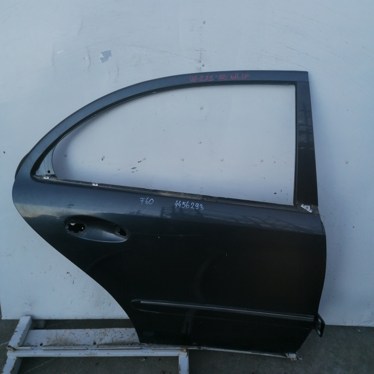 Usa / Portiera Negru,spate,dreapta Mercedes-Benz E-CLASS (W211) 2002 - 2009