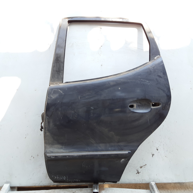 Usa / Portiera Negru,spate,stanga Mercedes-Benz A-CLASS (W168) 1997 - 2004