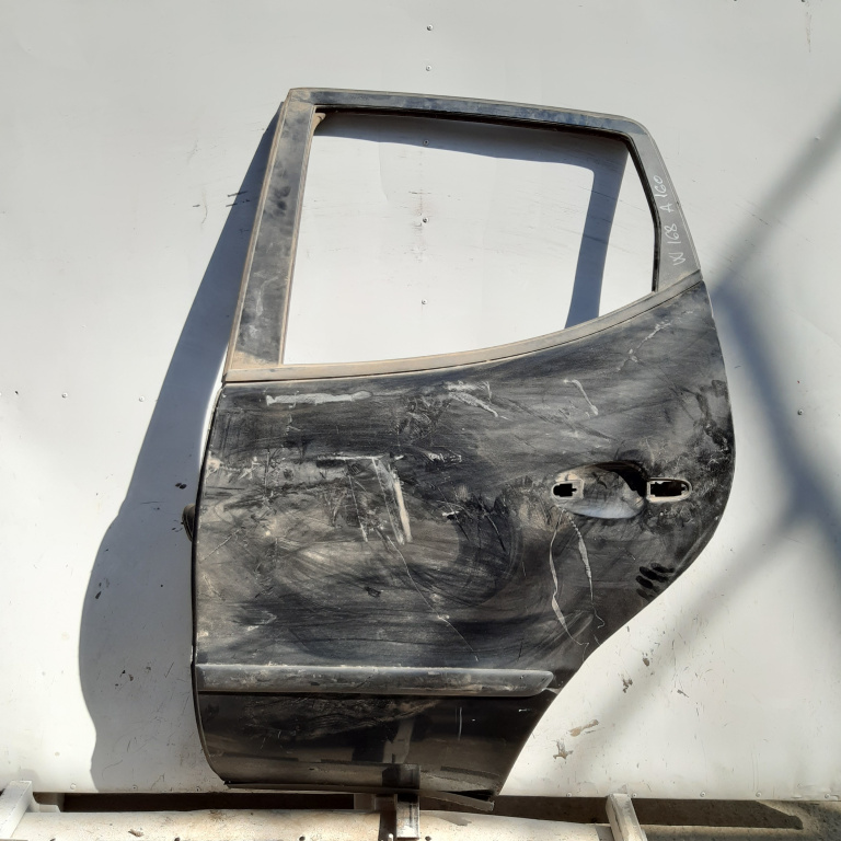 Usa / Portiera Negru,spate,stanga Mercedes-Benz A-CLASS (W168) 1997 - 2004