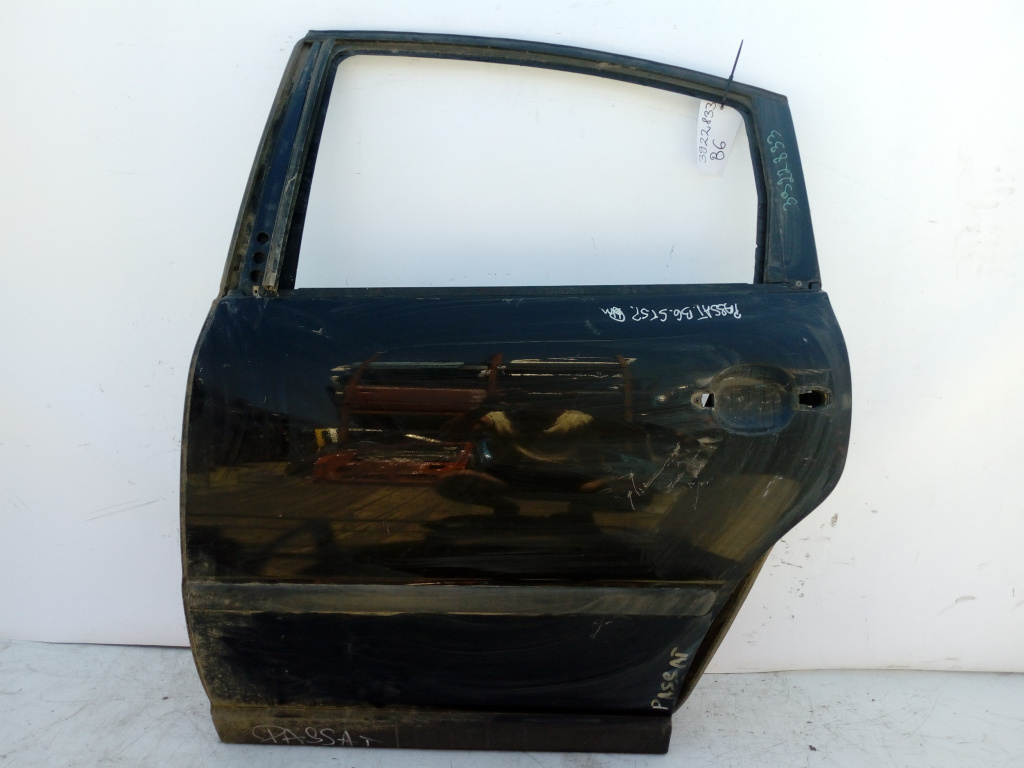 Usa / Portiera Negru,spate,stanga VW PASSAT B5, B5.5 1996 - 2005
