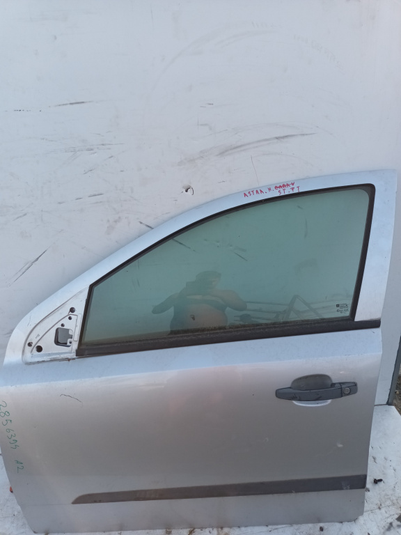 Usa / Portiera Opel Astra H 2004-2012 Gri Fata Stanga