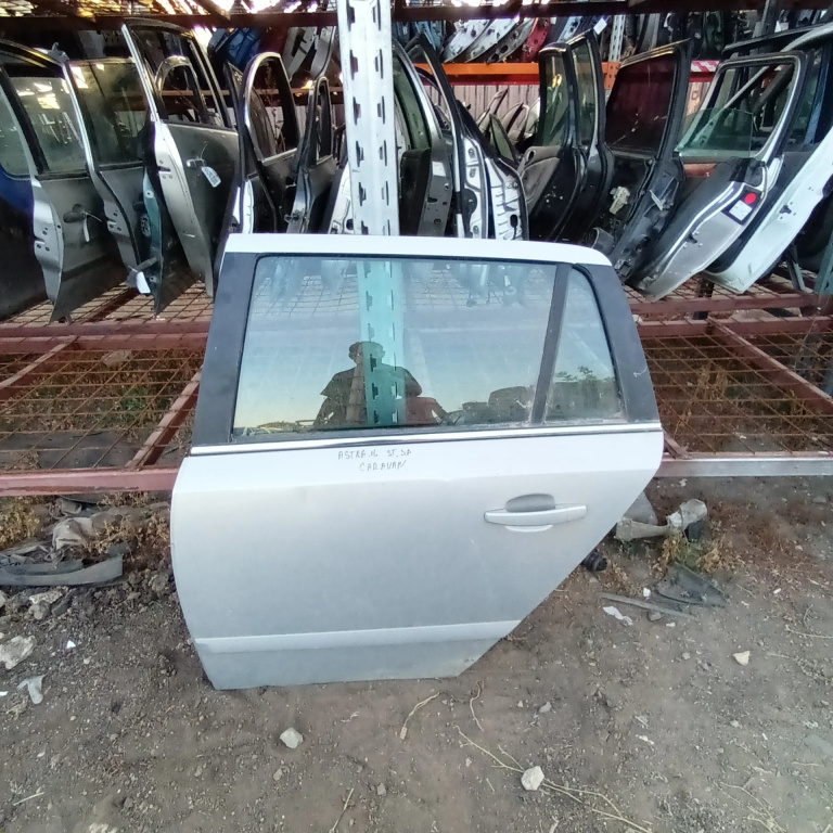 Usa / Portiera Opel Astra H 2004-2012 Gri Spate Stanga Break / Caravan / Station Wagon