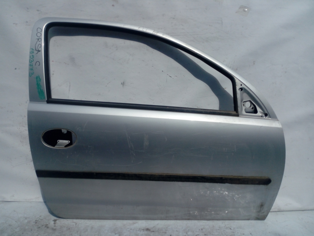Usa / Portiera Opel Corsa C 2000-2006 Fata Dreapta Hatchback 3 Portiere