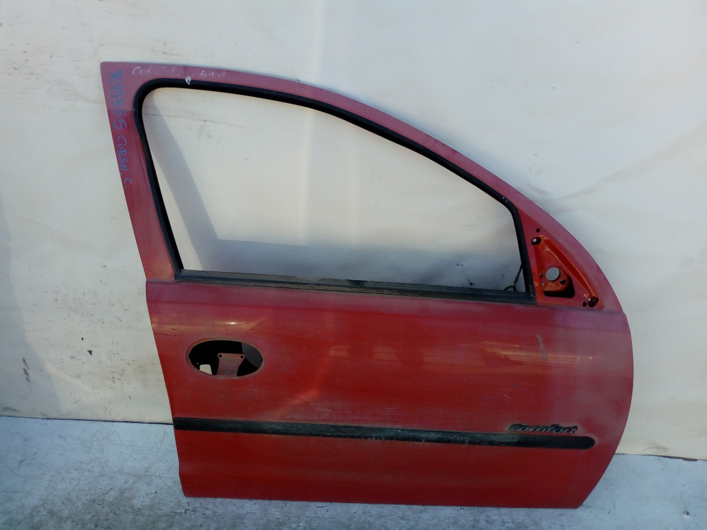 Usa / Portiera Opel Corsa C 2000-2006 Rosu Fata Dreapta