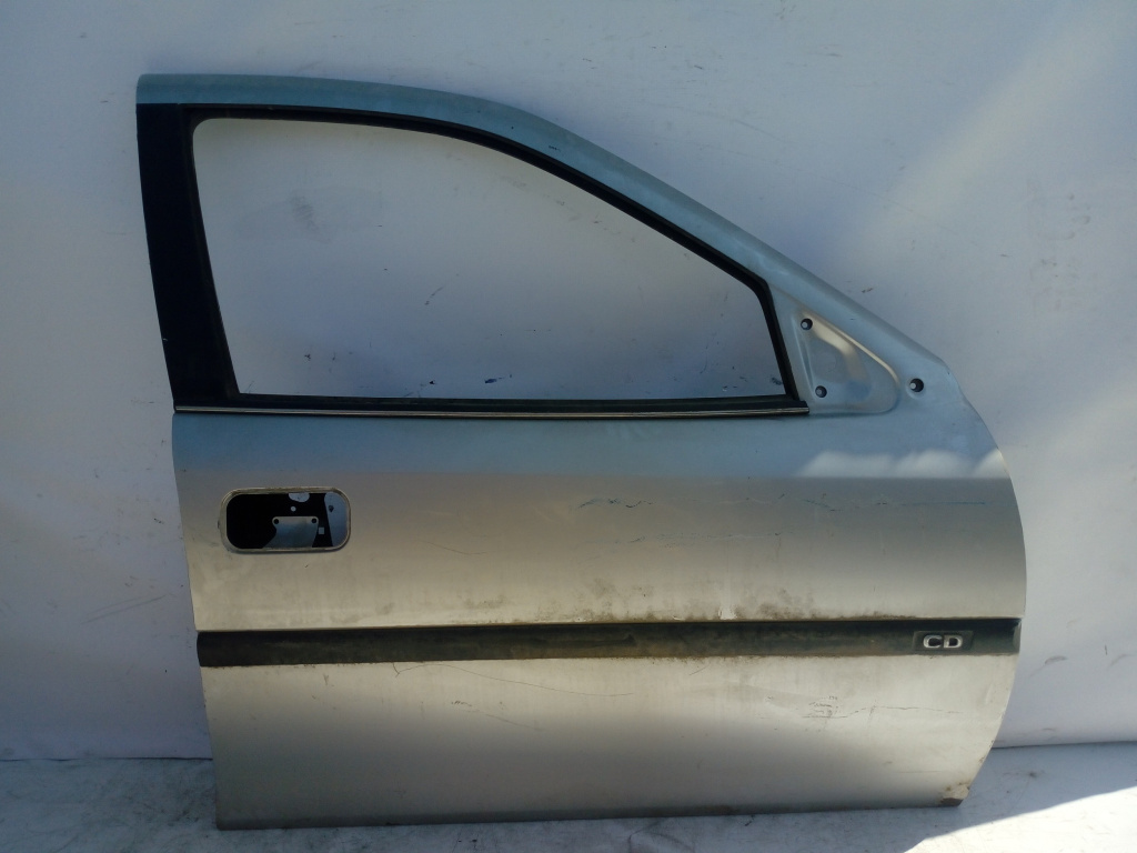 Usa / Portiera Opel Vectra B 1995-2002 Gri Fata Dreapta