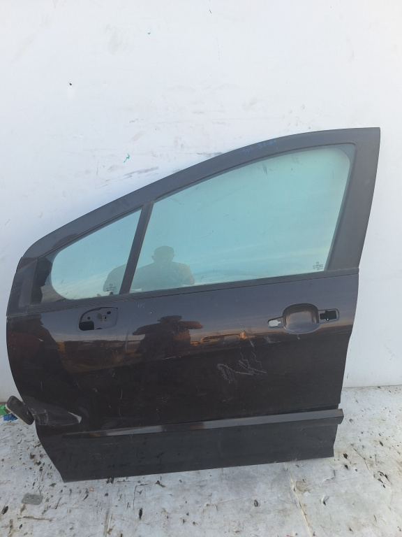 Usa / Portiera Peugeot 308 (4A, 4C) 2007-2013 Negru Fata Stanga