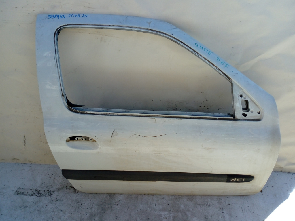Usa / Portiera Renault Clio 2 / Symbol 1 1998-2008 Alb Fata Dreapta Coupe Cabriolet / Decapotabila