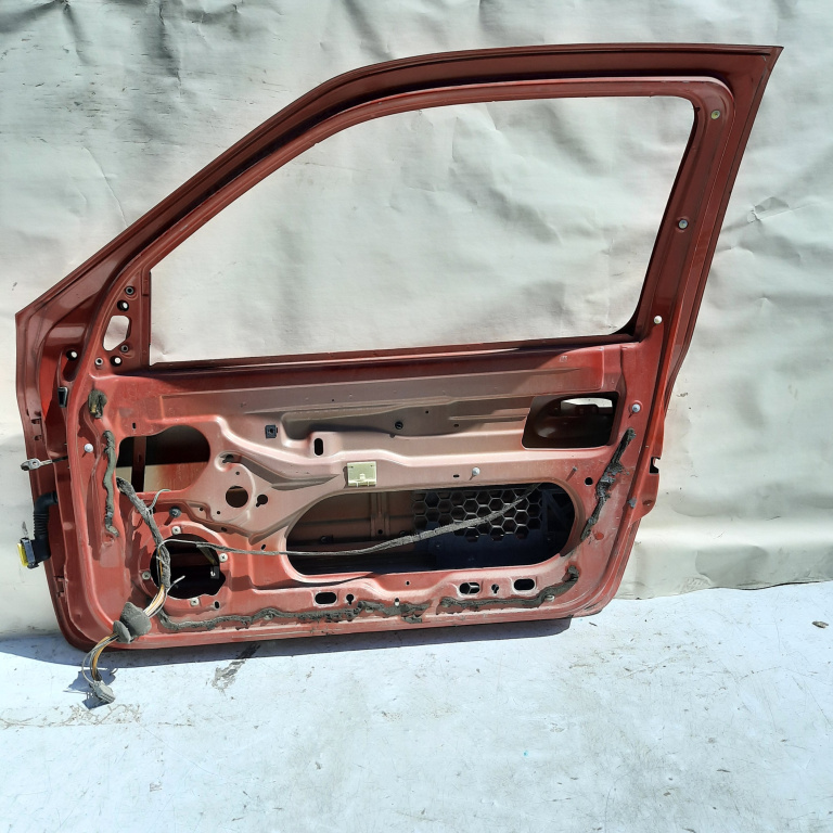 Usa / Portiera Renault Clio 2 / Symbol 1 1998-2008 Portocaliu Fata Dreapta Coupe / 2 Portiere