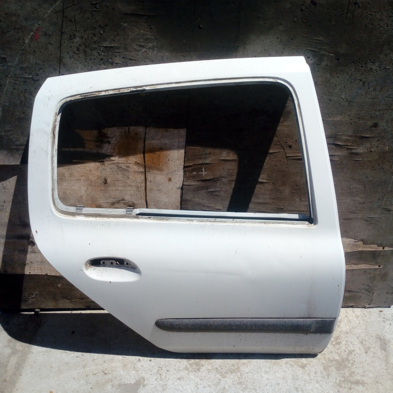 Usa / Portiera Renault Clio 2 / Symbol 1 1998-2008 Alb Spate Dreapta Hatchback 5 Portiere