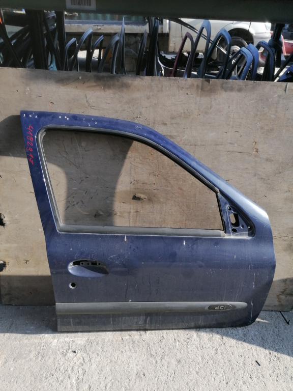 Usa / Portiera Renault Clio 2 / Symbol 1 1998-2008 Albastru Fata Dreapta
