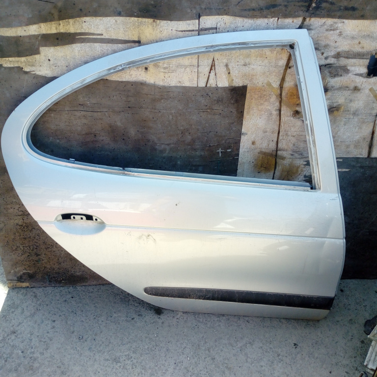 Usa / Portiera Renault Megane 1 1995-2002 Gri Spate Dreapta Sedan / Berlina