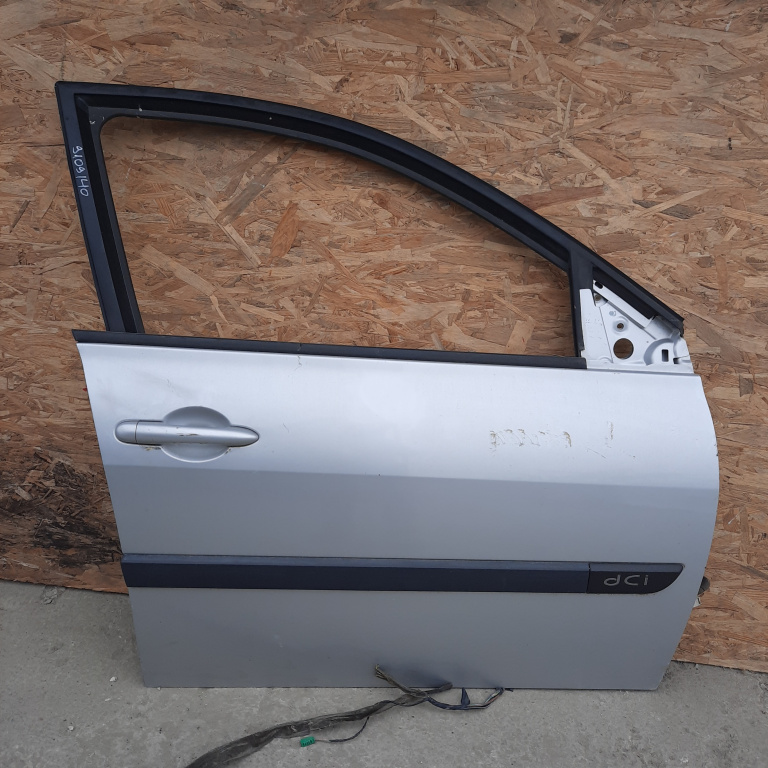 Usa / Portiera Renault Megane 2 2002-2010 Gri Fata Dreapta Break / Caravan / Station Wagon