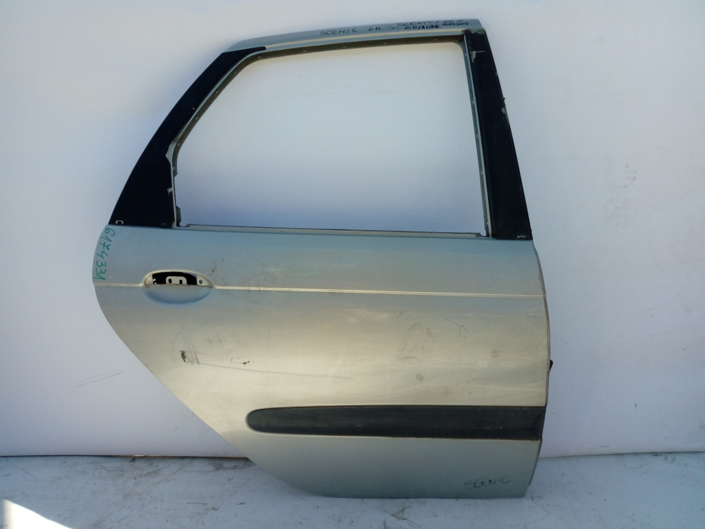 Usa / Portiera Renault Scenic 1 / Megane Scenic (Ja0/1) 1996-2003 Alb Gri Spate Dreapta