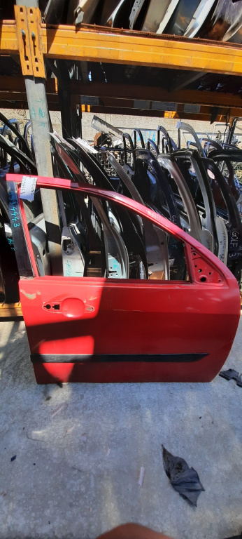 Usa / Portiera Rosu,fata,dreapta Ford FOCUS Mk 1 1998 - 2004