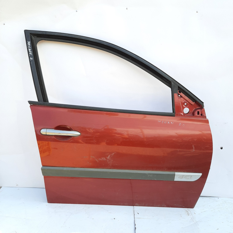 Usa / Portiera Rosu,fata,dreapta Renault MEGANE 2 2002 - 2010
