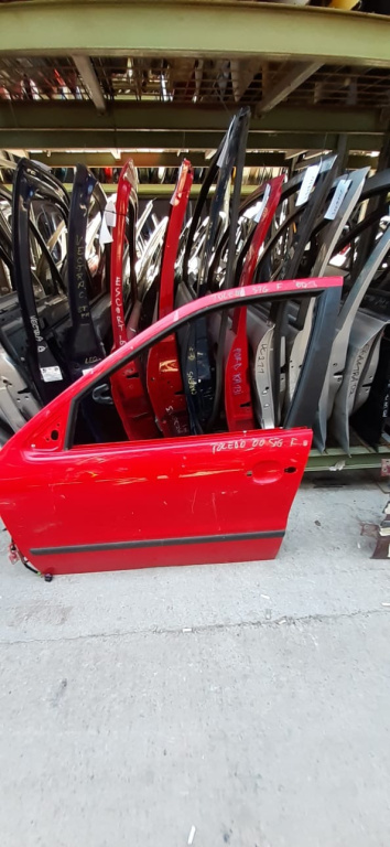 Usa / Portiera Rosu,fata,stanga Seat TOLEDO Mk 2 (1M) 1998 - 2006