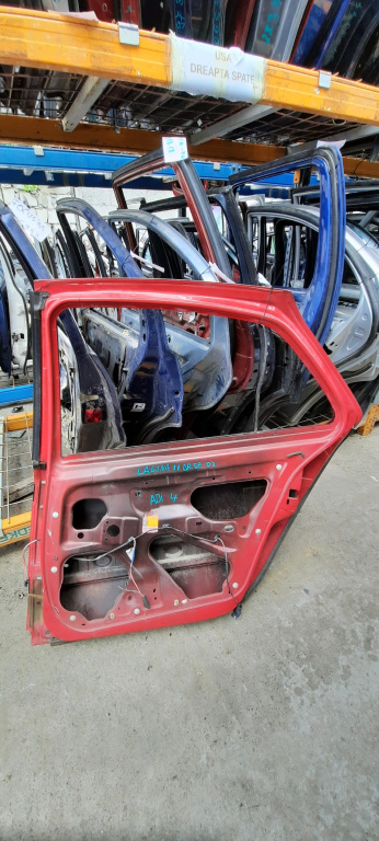 Usa / Portiera Rosu,spate,dreapta Renault LAGUNA 2 2001 - 2007