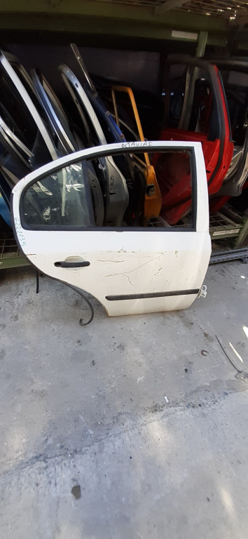 Usa / Portiera Skoda Octavia 1 (1U) 1996-2010 Alb Spate Dreapta