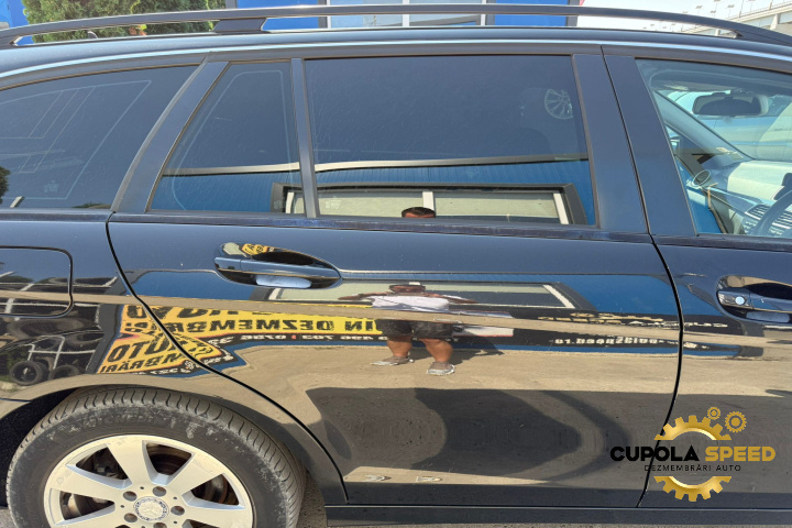 Usa / Portiera spate dreapta culoare 197 Negru Obsidian - Break Mercedes-Benz C-Class W204/S204/C204 [facelift] [2011 - 2015]