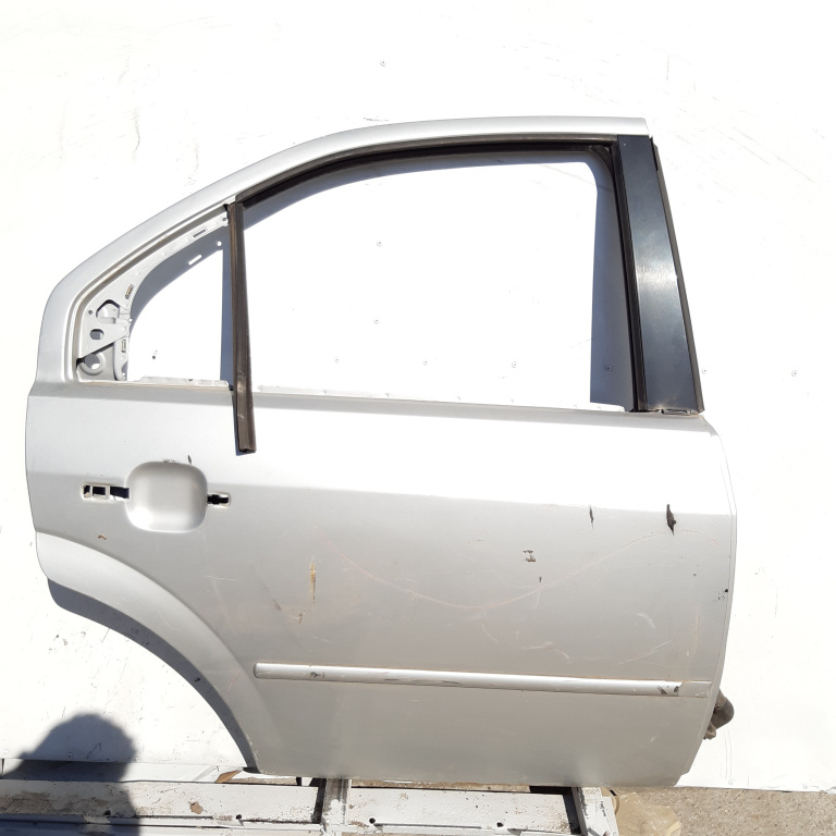 Usa / Portiera Spate,dreapta Ford MONDEO Mk 3 2000 - 2007