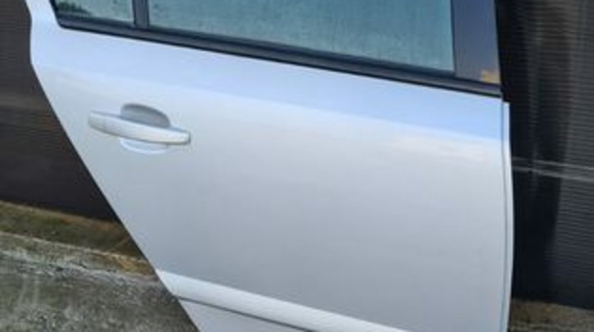 Usa portiera spate dreapta Opel Astra H hatchback z157 argintiu