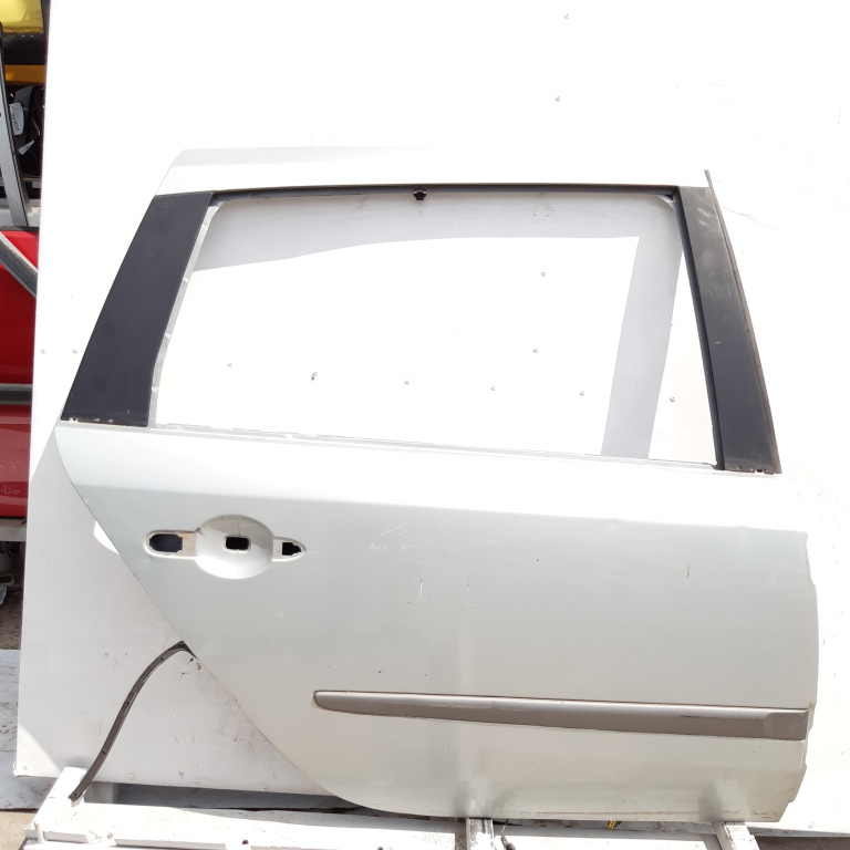 Usa / Portiera Spate,dreapta Renault LAGUNA 2 2001 - 2007