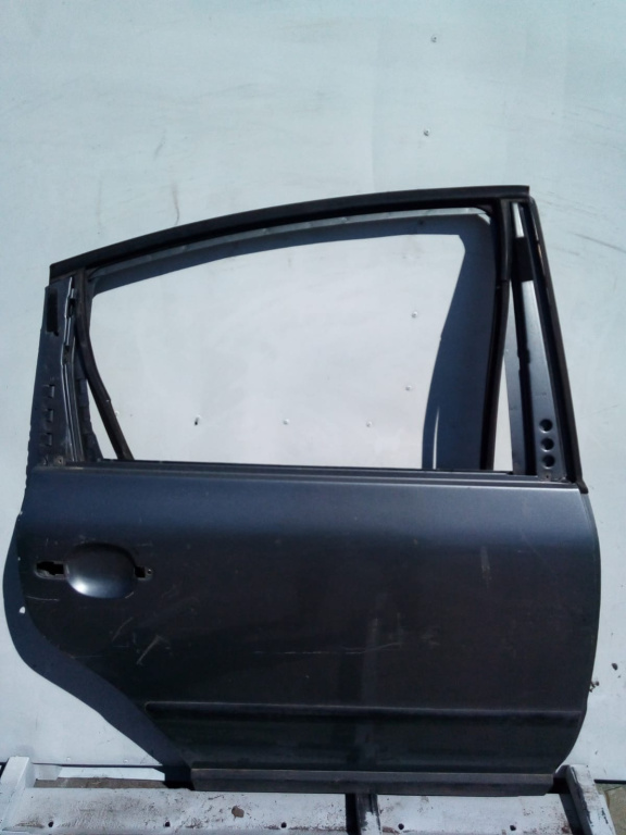 Usa / Portiera Spate,dreapta VW PASSAT B5, B5.5 1996 - 2005